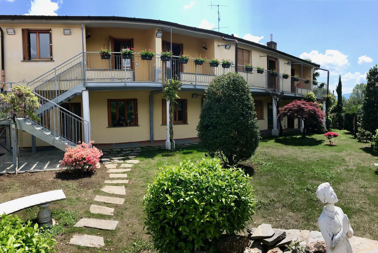 Ostello Casa Emmaus Maccagno ภายนอก รูปภาพ
